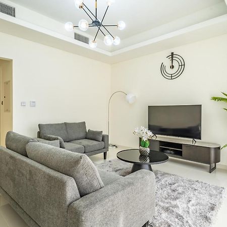Primestay - Damac Hills 2 Aster Villa Dubai Eksteriør billede