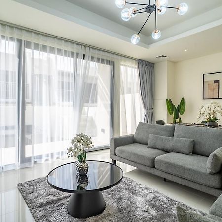 Primestay - Damac Hills 2 Aster Villa Dubai Eksteriør billede