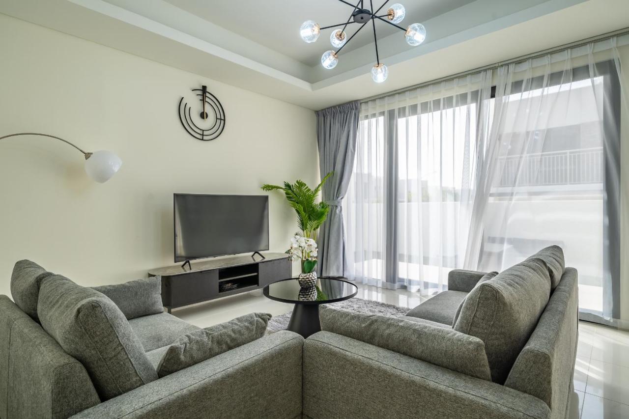 Primestay - Damac Hills 2 Aster Villa Dubai Eksteriør billede