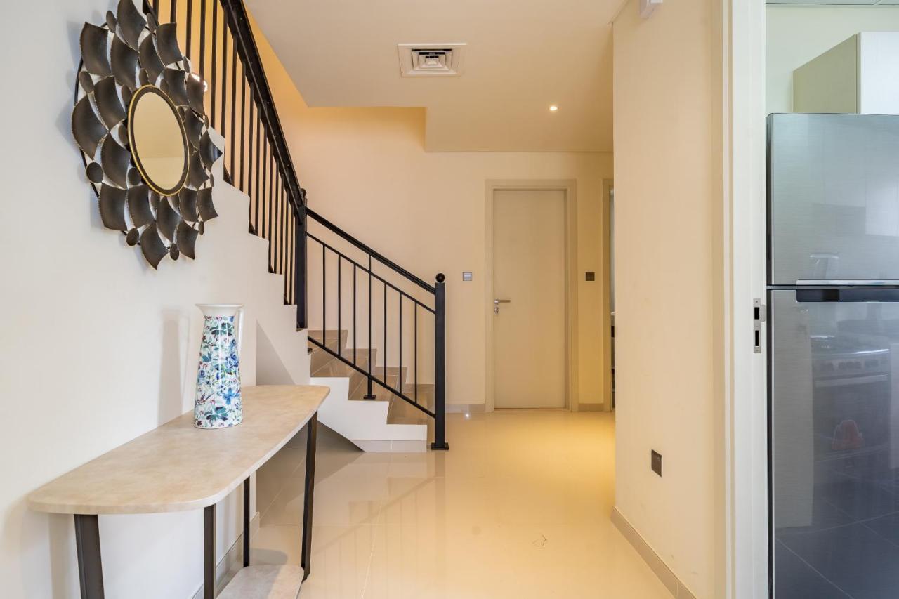 Primestay - Damac Hills 2 Aster Villa Dubai Eksteriør billede
