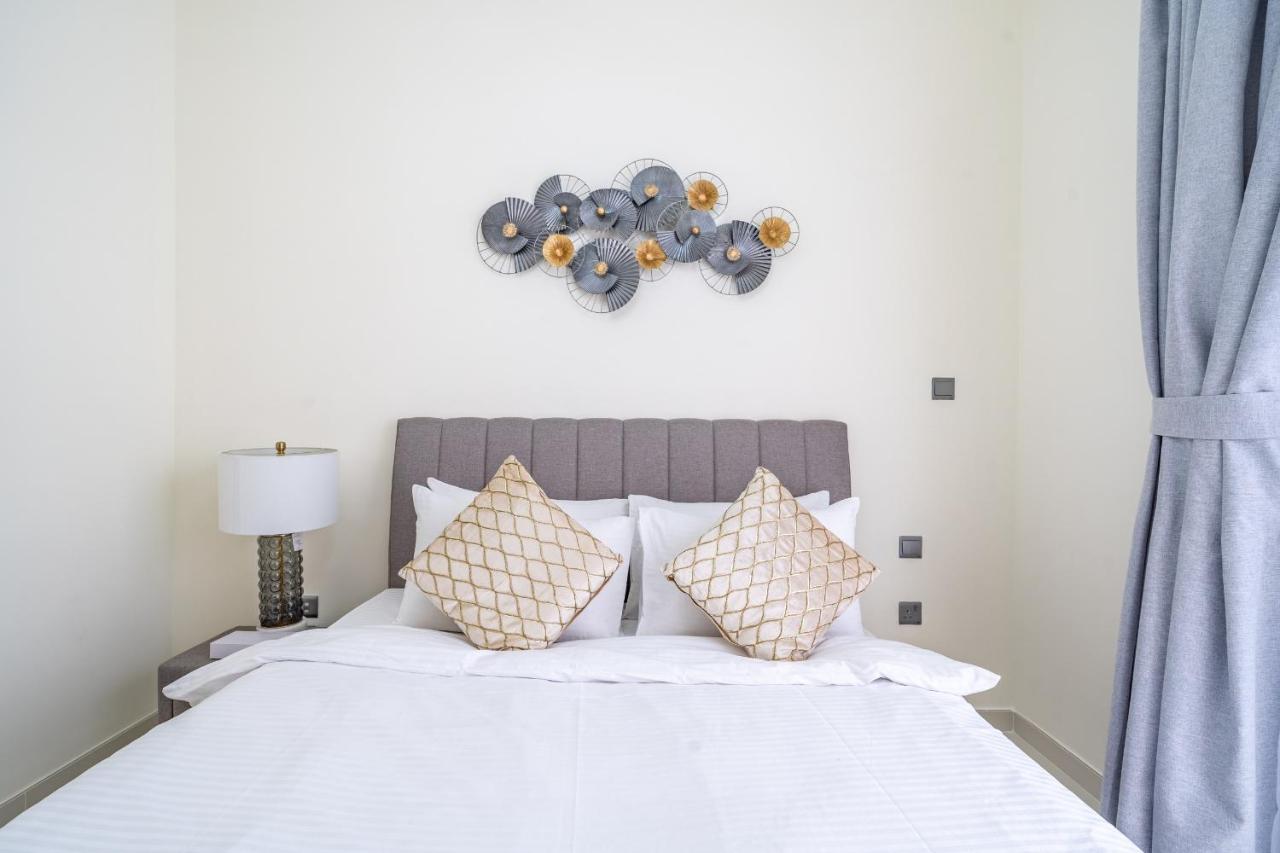 Primestay - Damac Hills 2 Aster Villa Dubai Eksteriør billede