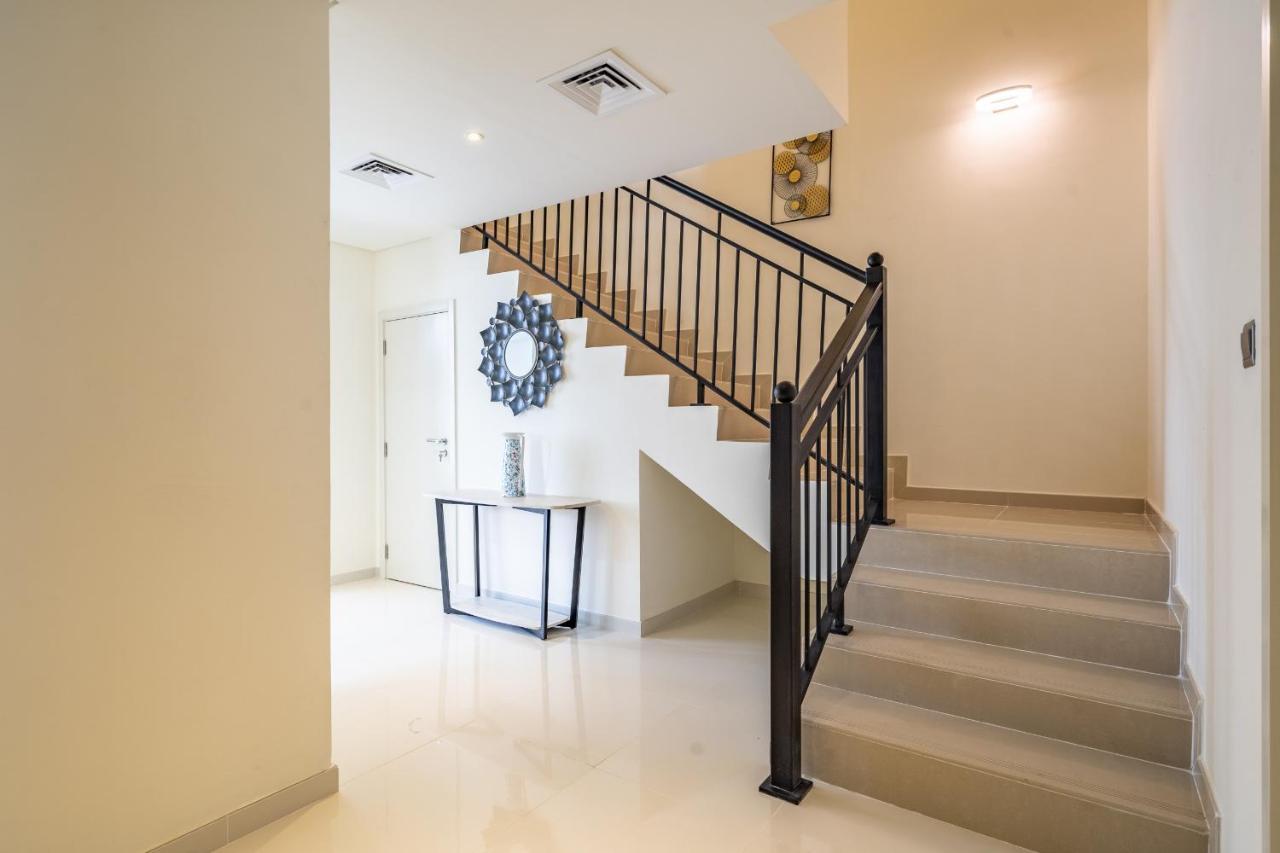 Primestay - Damac Hills 2 Aster Villa Dubai Eksteriør billede
