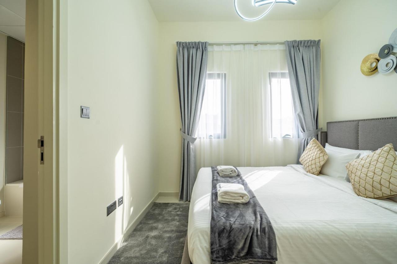 Primestay - Damac Hills 2 Aster Villa Dubai Eksteriør billede